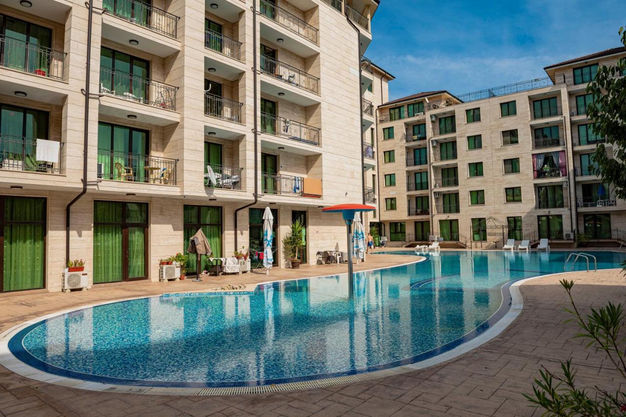 Amadeus Lux - Menada Apartments Sunny Beach Esterno foto